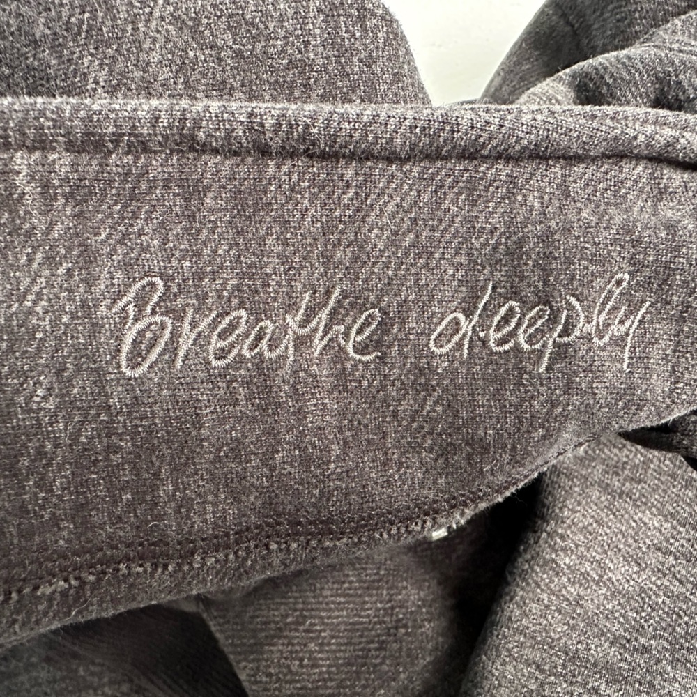Lululemon dark grey/ black hoodie - Picture 7 of 9